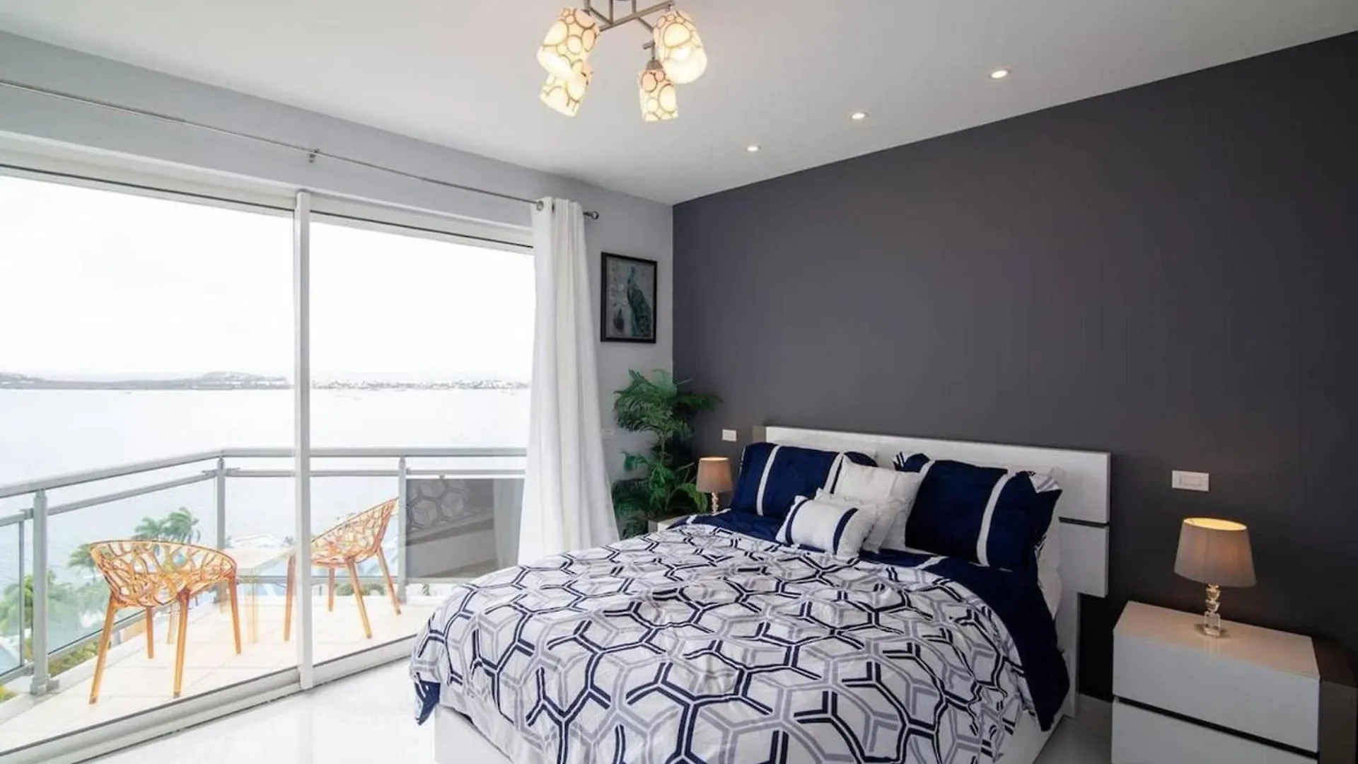 Lovely 3-Bed Apartment In Maho