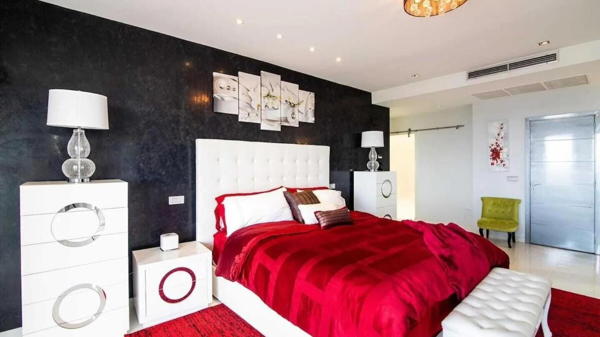 Lovely 3-Bed Apartment In Maho 0*,  Sint Maarten